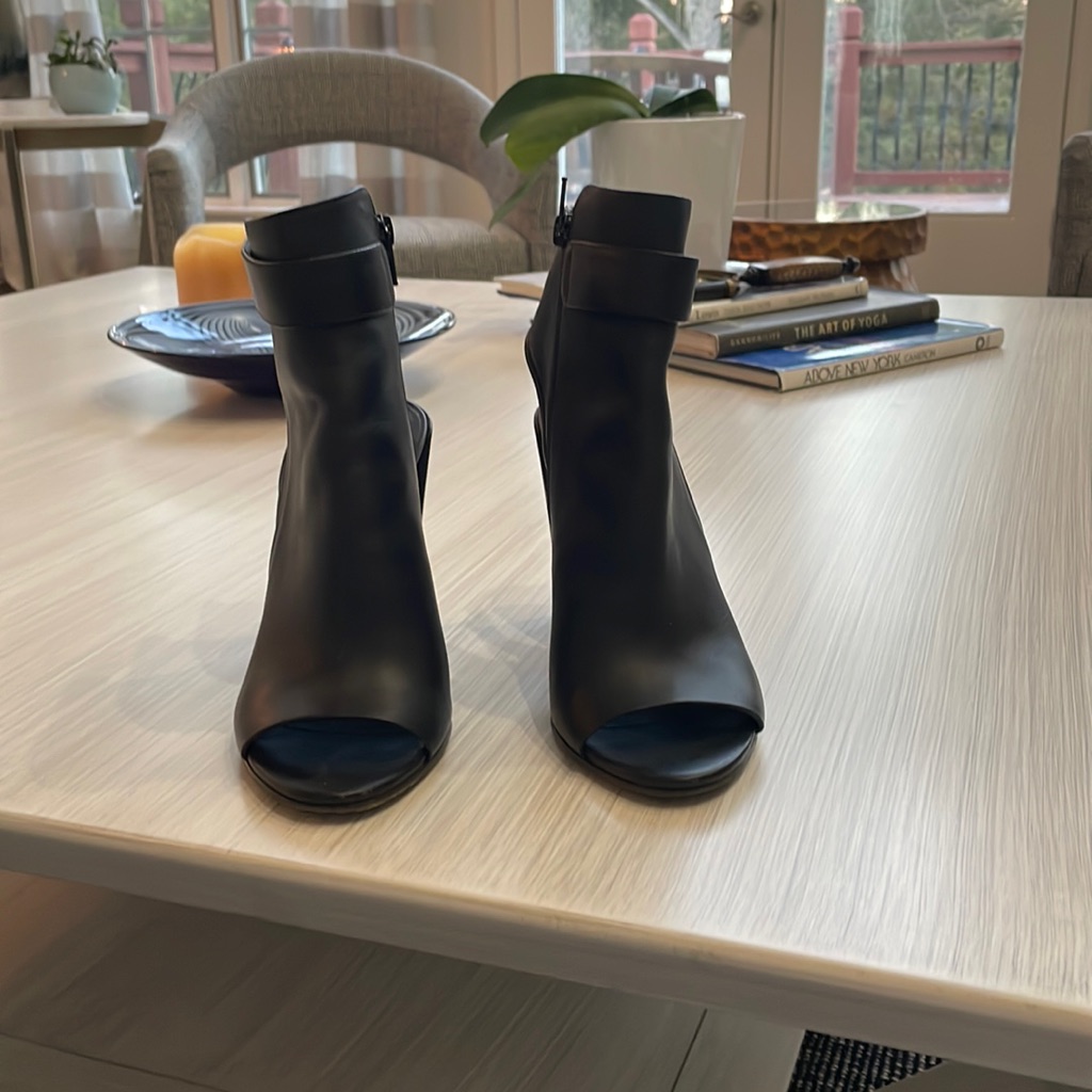 Vince Black Leather Open Toe Booties. Size 7.5. Open Toe And Open Back.